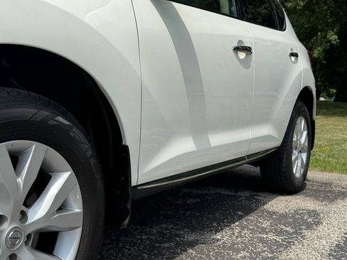 Used 2011 Nissan Murano S FWD image 20