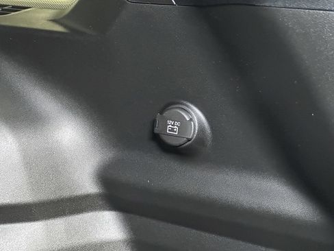 New 2026 Jeep Cherokee Limited AWD/4WD image 15