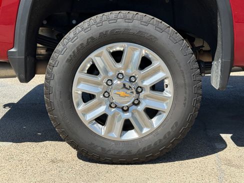 Used 2025 Chevrolet Silverado 3500 High Country w/ Technology Package image 21