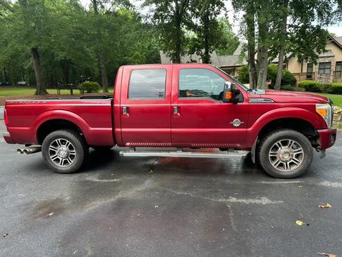 Used 2013 Ford F250 Platinum w/ FX4 Off Road Pkg AWD/4WD image 3
