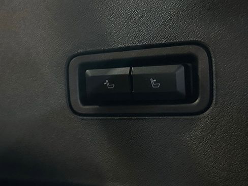 New 2026 Lincoln Navigator Premiere AWD/4WD image 60