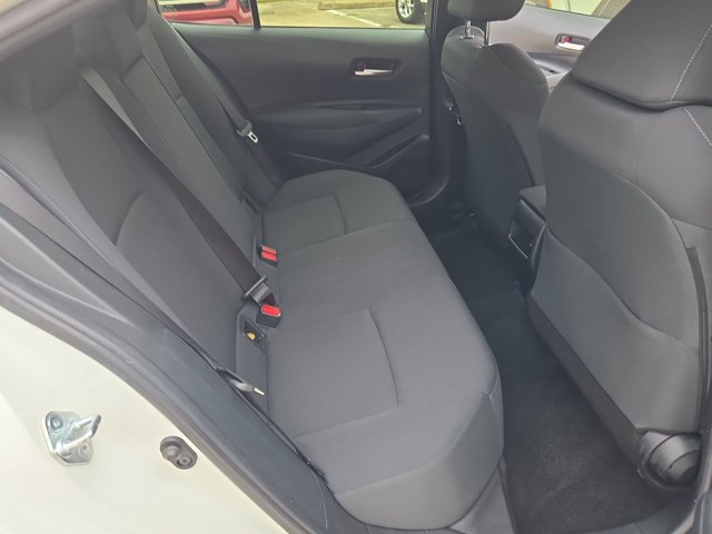 Used 2021 Toyota Corolla LE FWD image 18