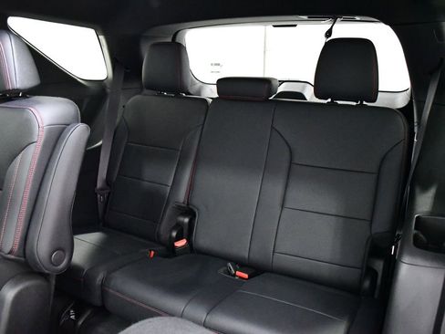 Used 2024 Chevrolet Traverse RS image 22