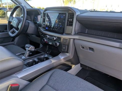 New 2025 Ford F150 Lightning XLT image 36