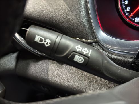 Used 2024 Chevrolet Traverse Premier image 26