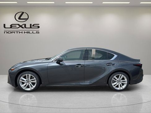 Certified 2021 Lexus IS 300 AWD w/ Comfort Package image 9