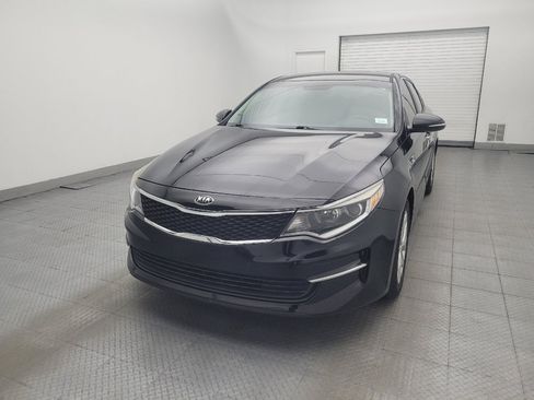 Used 2016 Kia Optima LX w/ Option Group 014 FWD image 15