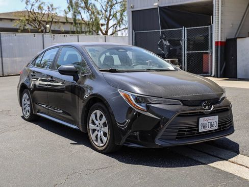 Certified 2024 Toyota Corolla LE FWD image 3