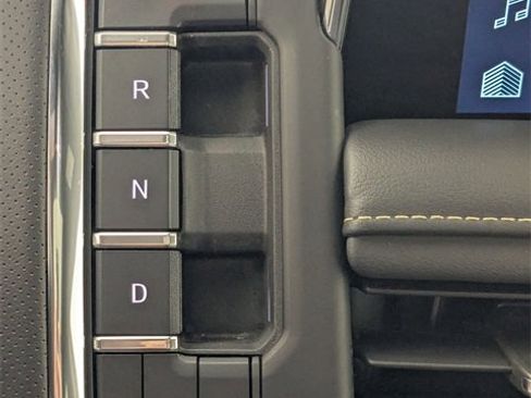 Used 2023 Chevrolet Tahoe Premier image 24