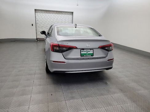 Used 2022 Honda Civic LX image 6