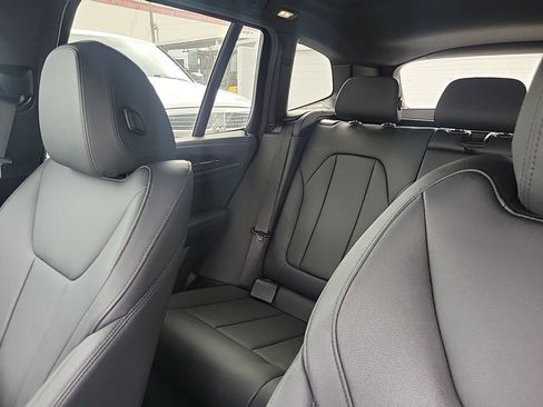 Used 2019 BMW X3 M40i w/ Driving Assistance Package image 27