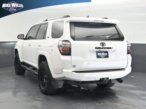 Used 2023 Toyota 4Runner SR5 Premium w/ Moonroof Package RWD image 5
