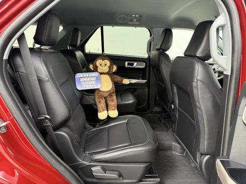 Used 2023 Ford Explorer Limited w/ Equipment Group 301A image 30