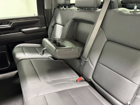 Used 2025 Chevrolet Silverado 2500 LTZ w/ LTZ Convenience Package image 46