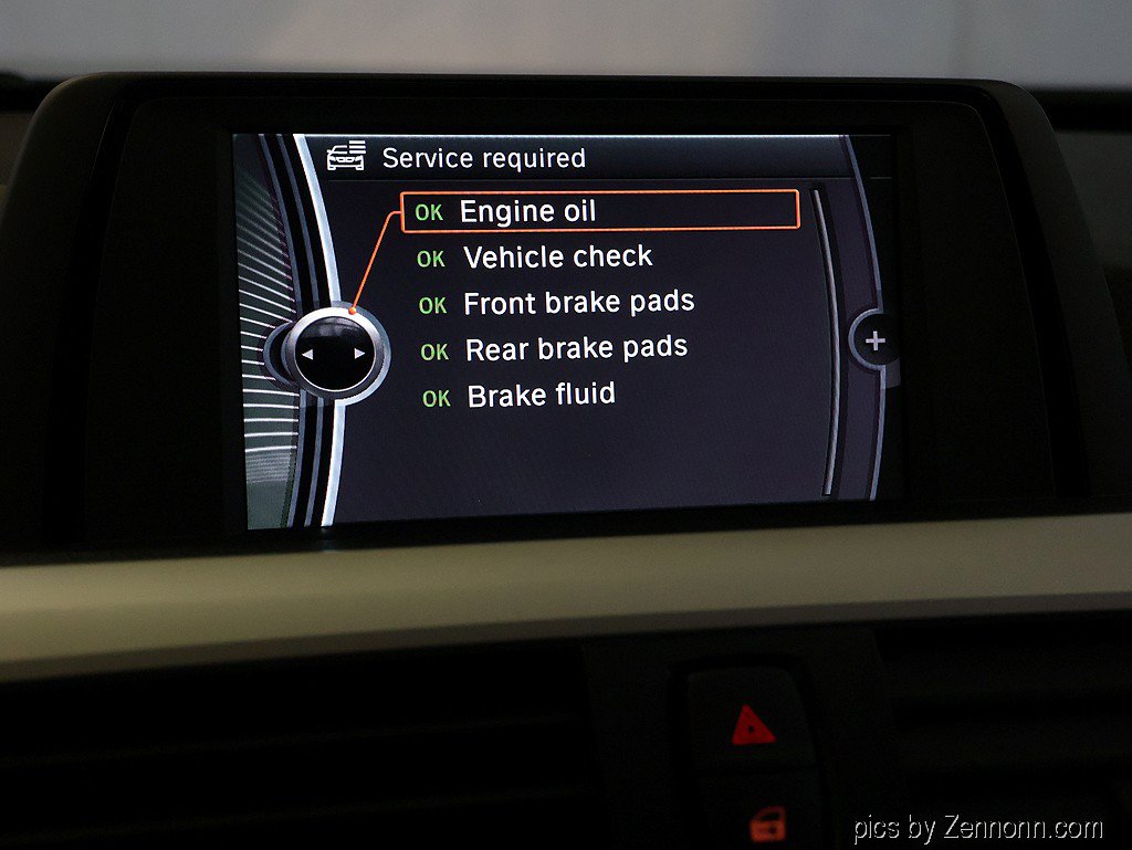 Used 2013 BMW 328i xDrive Sedan AWD/4WD image 19
