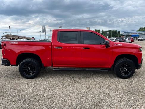 Used 2021 Chevrolet Silverado 1500 LT Trail Boss w/ Bed Protection Package AWD/4WD image 4
