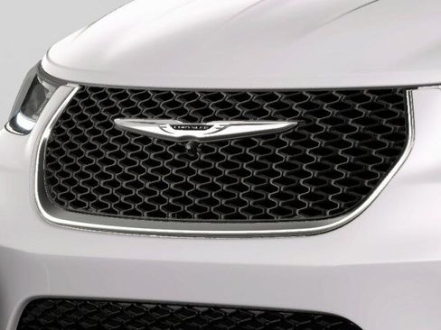 New 2026 Chrysler Pacifica Select image 13