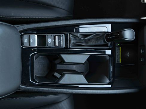 Used 2025 Honda Accord Sport image 27