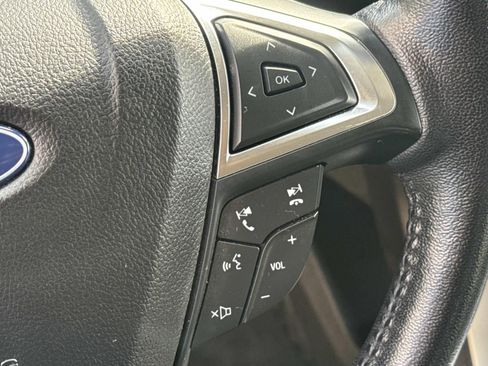 Certified 2023 Ford Edge SEL image 31