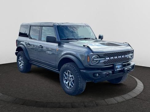 Certified 2025 Ford Bronco Badlands AWD/4WD image 7