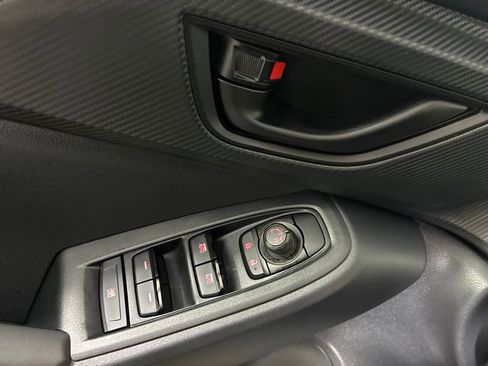 Used 2025 Subaru Crosstrek 2.0i Premium image 23