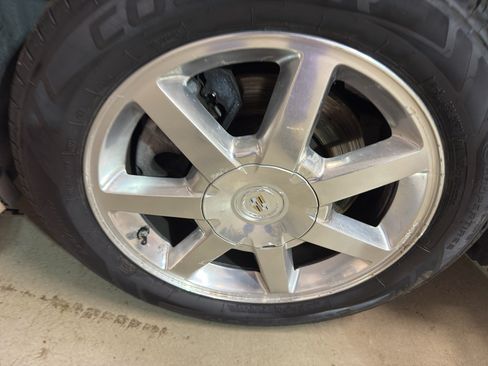 Used 2007 Cadillac STS w/ Preferred Equipment Group AWD/4WD image 31