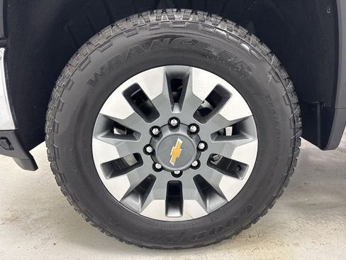 New 2026 Chevrolet Silverado 2500 LT w/ All Star Edition image 40