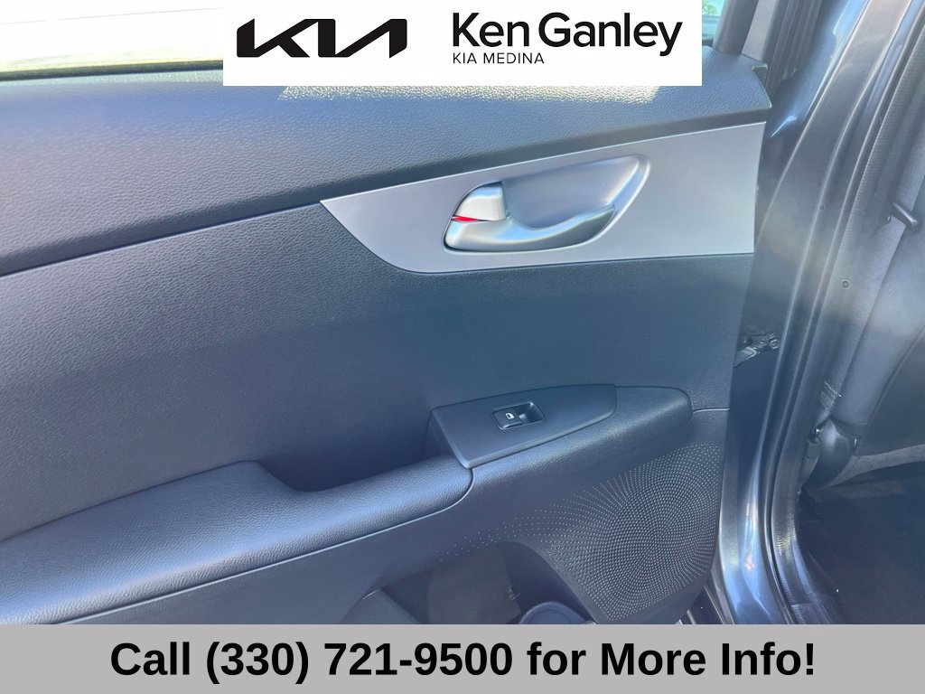 Certified 2022 Kia Forte LXS FWD image 43