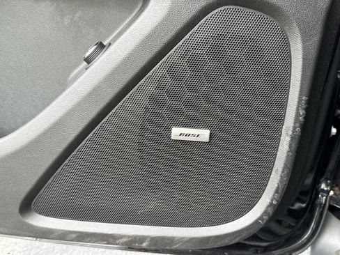 Used 2023 Chevrolet Traverse RS w/ LPO, Cargo Package image 21