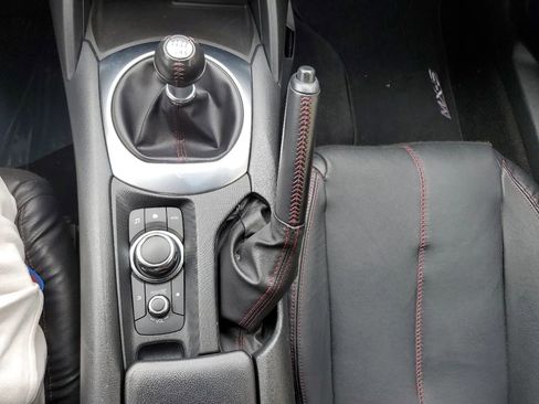 Used 2016 MAZDA MX-5 Miata Grand Touring image 3