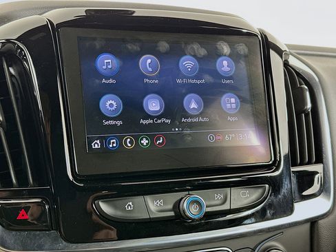 Used 2023 Chevrolet Traverse LT image 21