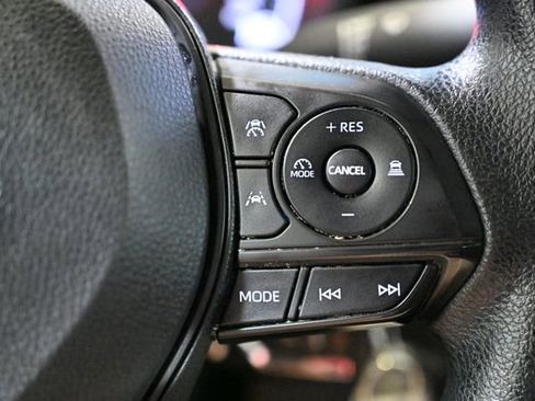 Used 2023 Toyota Corolla LE image 30