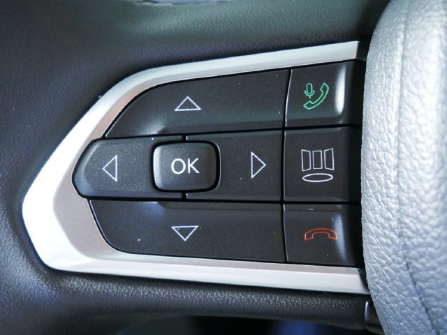 Used 2023 Jeep Compass High Altitude AWD/4WD image 25