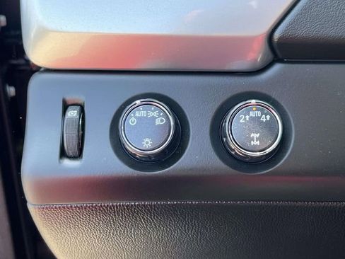 Used 2017 Chevrolet Tahoe LT AWD/4WD image 22