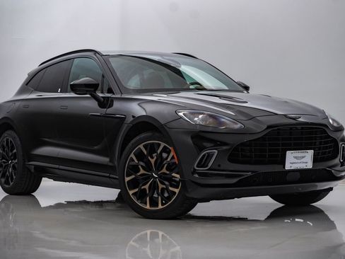 Used 2023 Aston Martin DBX AWD/4WD image 1
