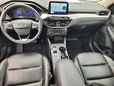 Used 2020 Ford Escape SE Sport image 18