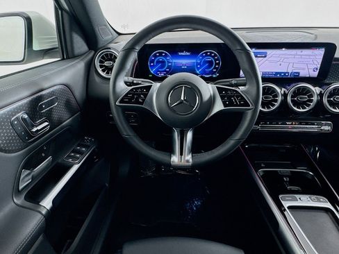 Certified 2025 Mercedes-Benz EQB 250+ image 4