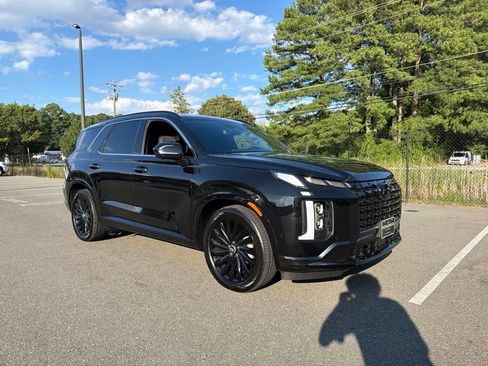 Certified 2025 Hyundai Palisade Calligraphy AWD/4WD image 6