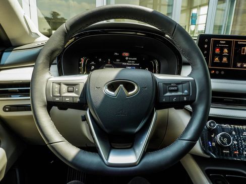 New 2027 INFINITI QX60 Luxe FWD image 15