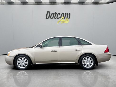 Used 2006 Ford Five Hundred Limited image 2