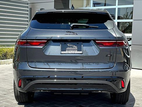 New 2026 Jaguar F-PACE R-Dynamic S image 4