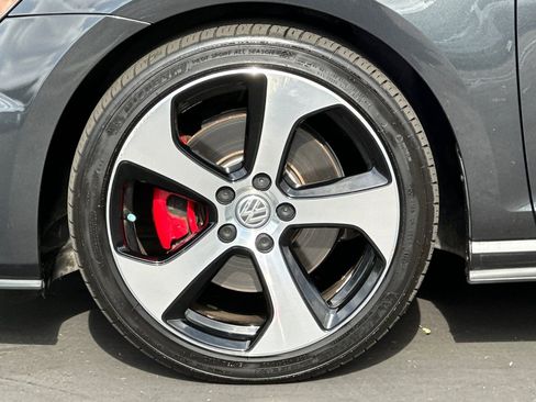 Used 2015 Volkswagen GTI S FWD image 24