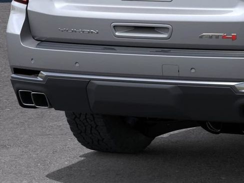 New 2026 GMC Yukon AT4 AWD/4WD image 14