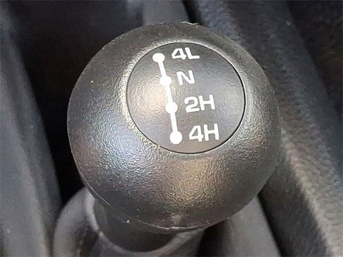 Used 2023 RAM 3500 Tradesman w/ Chrome Appearance Group image 19