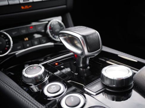 Used 2014 Mercedes-Benz CLS 63 AMG 4MATIC image 28