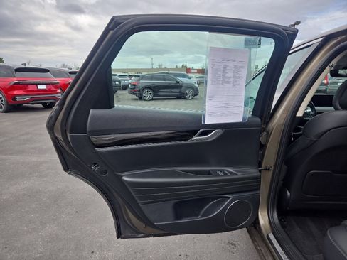 Used 2023 Genesis G80 2.5T image 13