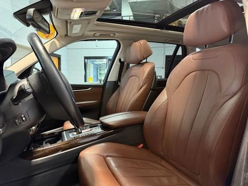 Used 2015 BMW X5 xDrive35i AWD/4WD image 9