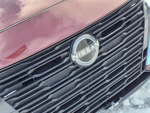 Used 2024 Nissan Altima 2.5 SV image 25