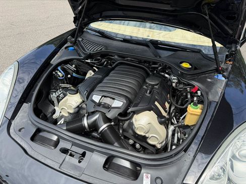 Used 2010 Porsche Panamera 4S AWD/4WD image 18