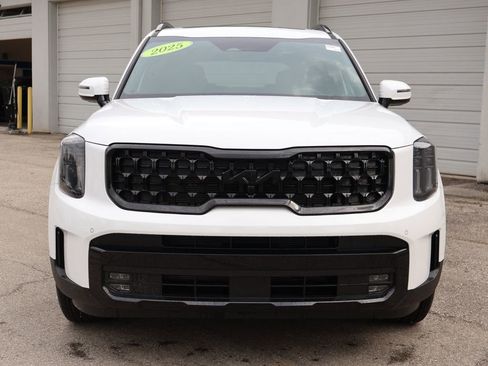 Used 2025 Kia Telluride SX X-Line AWD/4WD image 2